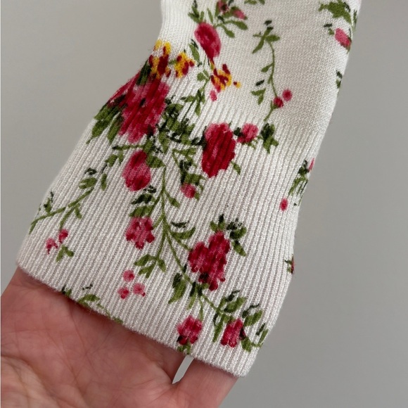 Lora Febian Women's Medium Cropped Cardigan Wildflowers Cottagecore Romantic‎ - Picture 6 of 7